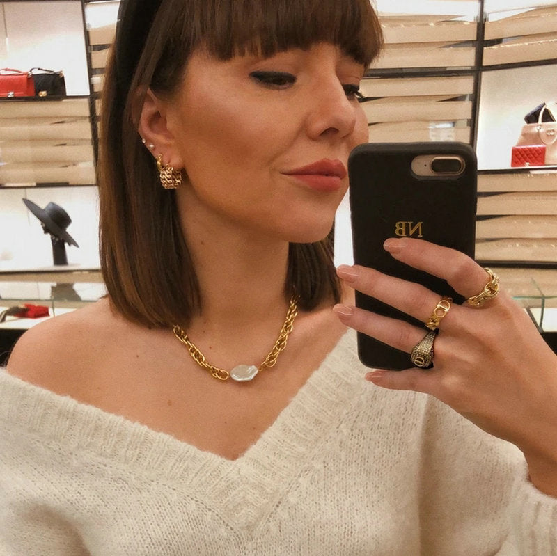 Missed White Necklace