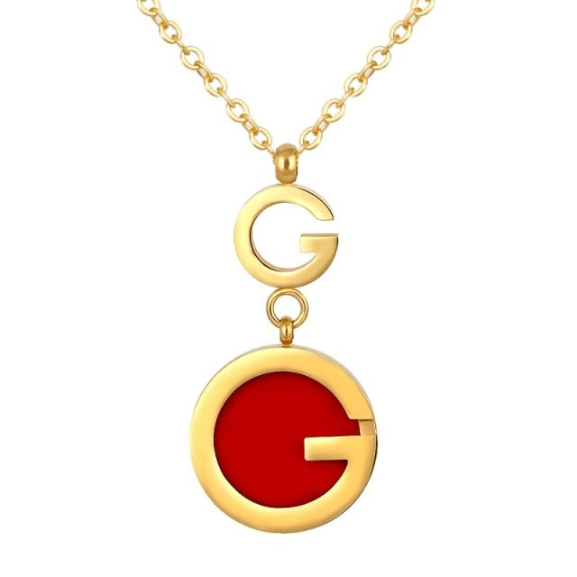 Letter G Pattern Necklace