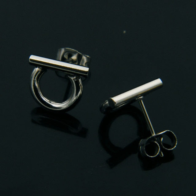 Geometry Vintage D Earring